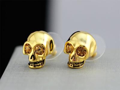 Alexander McQueen EarBob-1